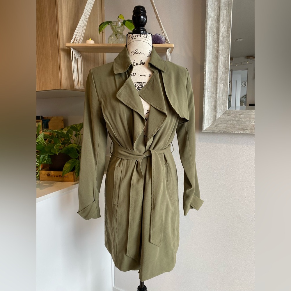 Vintage Banana Republic trench